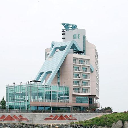 Mohang Haenaru Family Hotel Buan Ngoại thất bức ảnh