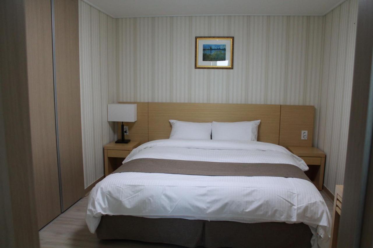 Mohang Haenaru Family Hotel Buan Ngoại thất bức ảnh