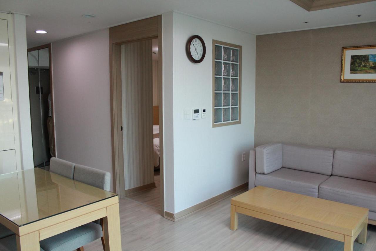 Mohang Haenaru Family Hotel Buan Ngoại thất bức ảnh